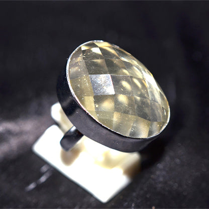 925 Sterling Silver Round Faceted Lemon Quartz Bezel Ring