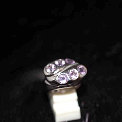 925 Sterling Silver Light Purple Gemstone Oval Motif Ring