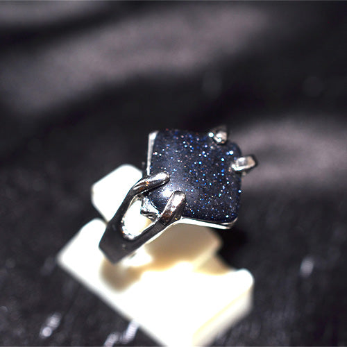 925 Sterling Silver Square Blue Goldstone Ring with Openwork Shank