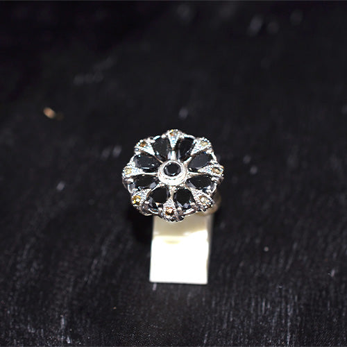 925 Sterling Silver Turkish Black Onyx and Marcasite Starburst Ring