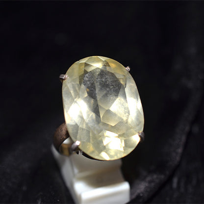 925 Sterling Silver Large Oval Lemon Quartz Solitaire Ring