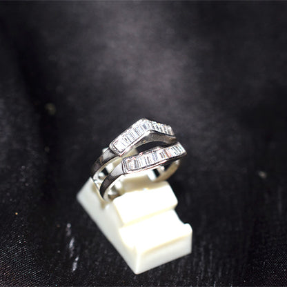 925 Sterling Silver Baguette Chevron Pattern Ring