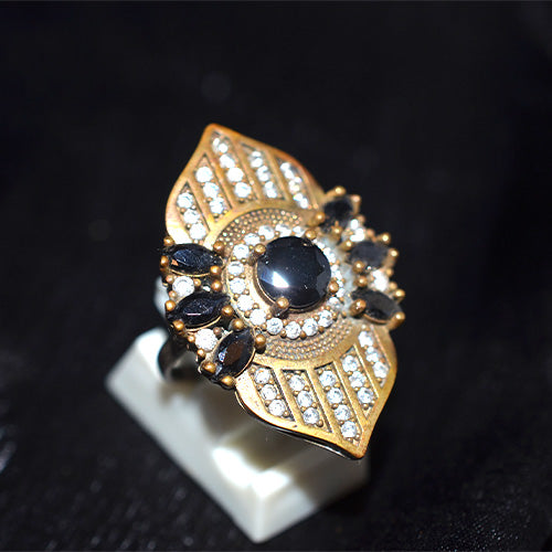 6 Carat Gold Plated Black Onyx Art-Deco Leaf Ring