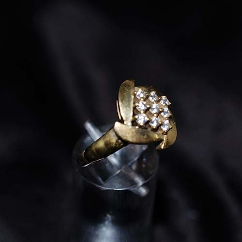 6 Carat Gold Plated White Crystal Cluster Ring