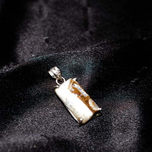 925 Sterling Silver Brown and White Agate Rectangle Pendant