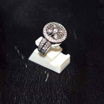 925 Sterling Silver Cubic Zirconia Filigree Medallion Ring