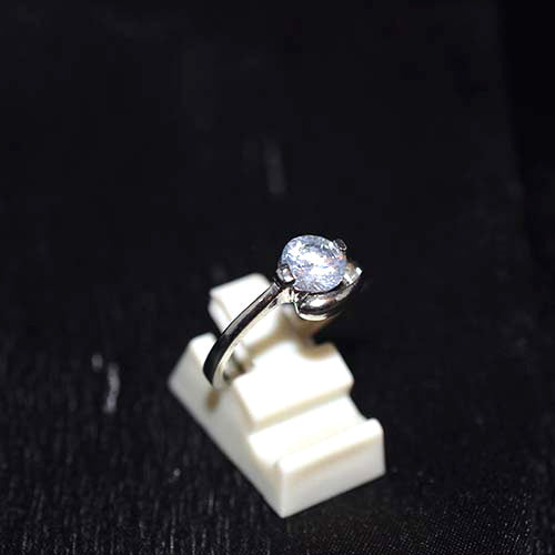 925 Sterling Silver Cubic Zirconia Round Solitaire Ring