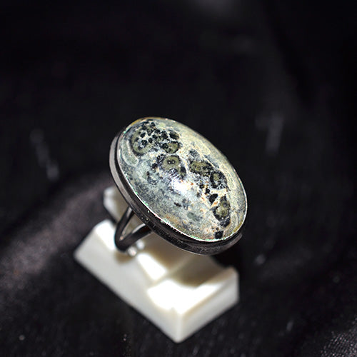 925 Sterling Silver Leopard Skin Jasper Oval Ring