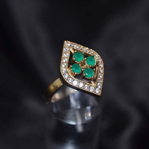 6 Carat Gold Plated Green and White Diamond Motif Ring