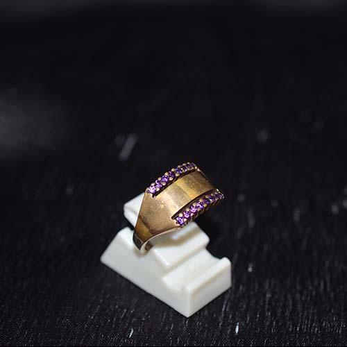 6 Carat Gold Plated Purple Row Band Ring