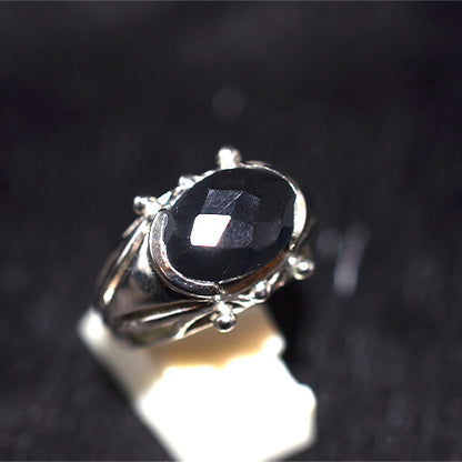 925 Sterling Silver Oval Black Onyx Crown Setting Ring