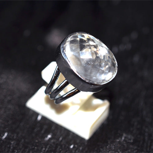 925 Sterling Silver Oval Faceted Crystal Quartz Ring with Triple Shank
