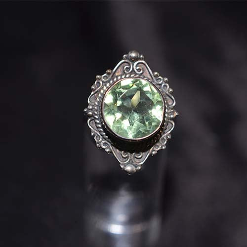 925 Sterling Silver Green Quartz Ornate Vintage Ring
