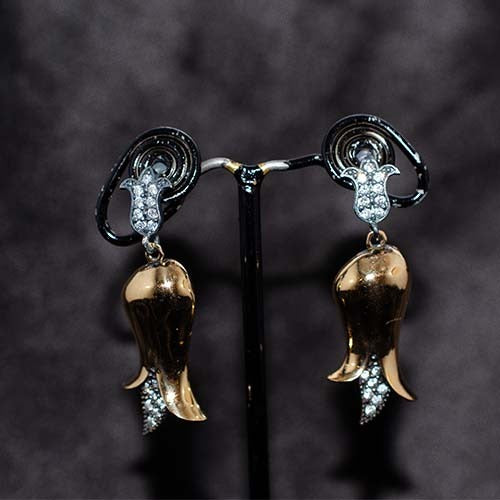 6 Carat Gold Plated White Crystal Tulip Drop Earrings