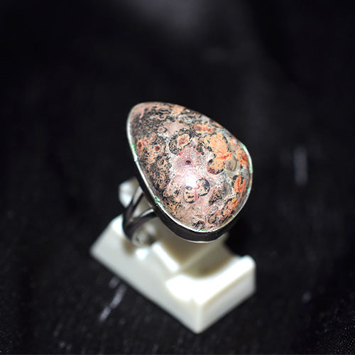 925 Sterling Silver Teardrop Leopard Skin Jasper Ring