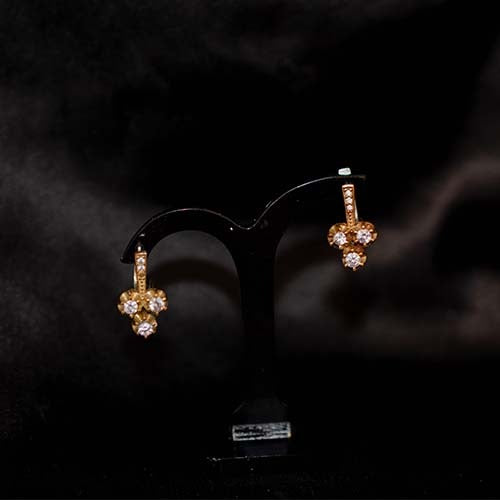 6 Carat Gold Plated Clover Crystal Drop Earrings