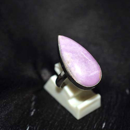 925 Sterling Silver Phosphosiderite Slender Teardrop Ring
