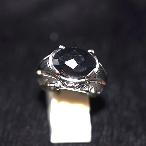 925 Sterling Silver Oval Black Onyx Crown Setting Ring
