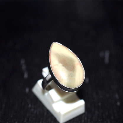 925 Sterling Silver Teardrop Cream Jasper Ring