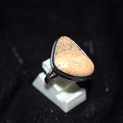 925 Sterling Silver Triangle Soft Peach Jasper Ring