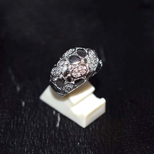 925 Sterling Silver Cubic Zirconia Pebble Motif Dome Ring