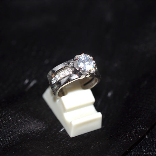 925 Sterling Silver Cubic Zirconia Wide Band Solitaire Ring