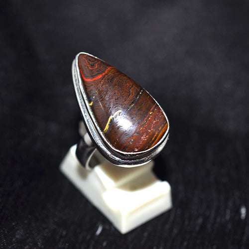 925 Sterling Silver Teardrop Tiger Iron Ring