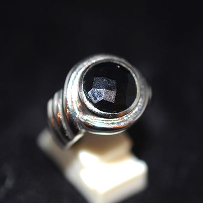 925 Sterling Silver Round Black Onyx Ribbed Band Ring