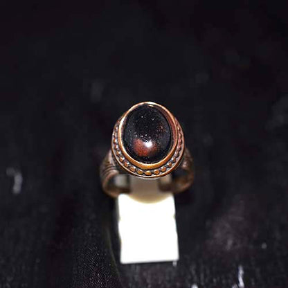 6 Carat Gold Plated Black Sparkle Oval Gemstone Ring with Beaded Setting