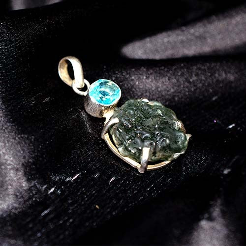 925 Sterling Silver Blue Topaz Moldavite Designer Pendant