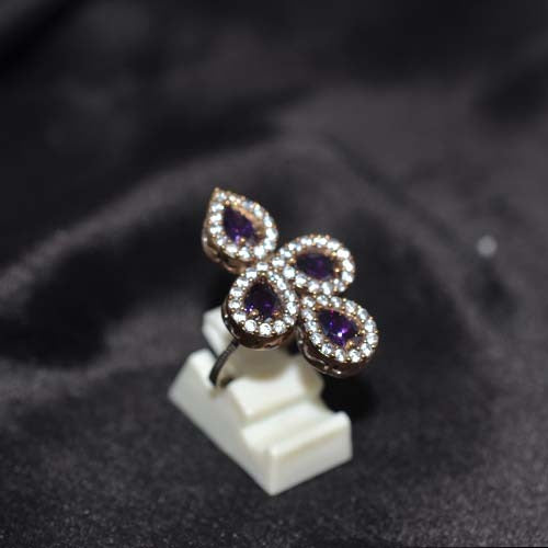 6 Carat Gold Plated Amethyst Four-Petal Motif Ring