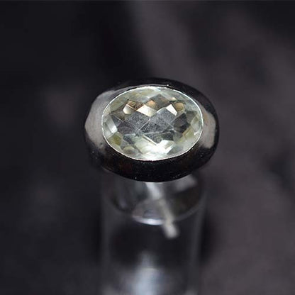 925 Sterling Silver Light Green Oval Bezel Ring