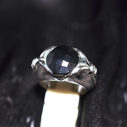 925 Sterling Silver Round Black Onyx Sculpted Shoulder Ring