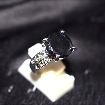925 Sterling Silver Round Black Spinel Ring with Pave Shank