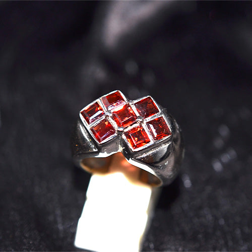 925 Sterling Silver Princess Cut Garnet Checkered Ring