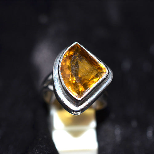 925 Sterling Silver Shield Cut Citrine Split Shank Ring