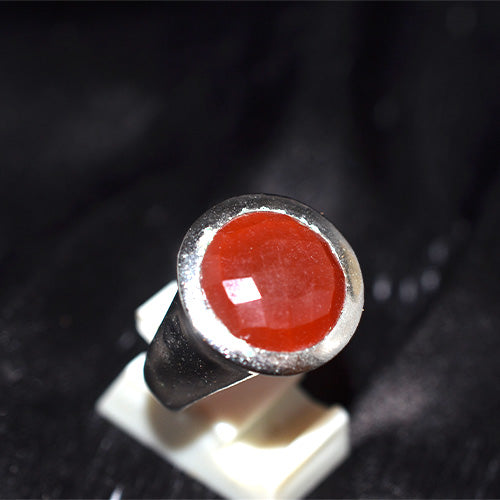 925 Sterling Silver Round Faceted Carnelian Bezel Ring