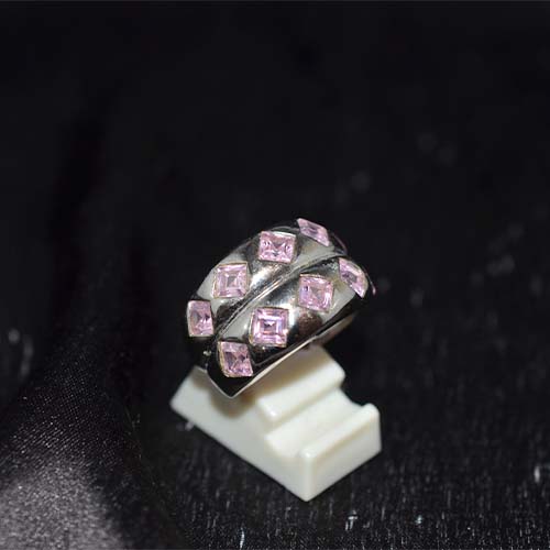 925 Sterling Silver Pink Cubic Zirconia Quilted Pattern Ring