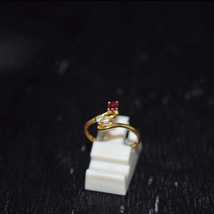 6 Carat Gold Plated Red and White Dual Stone Ring