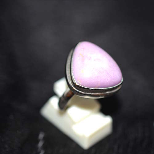 925 Sterling Silver Vibrant Phosphosiderite Rounded Triangle Ring