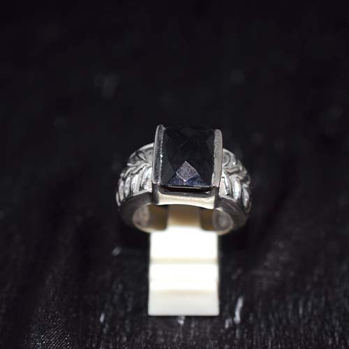 925 Sterling Silver Black Onyx Square Ring with Leaf Carved Band
