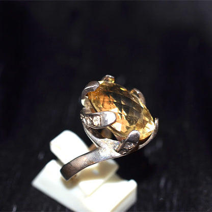 925 Sterling Silver Oval Citrine Large Claw Setting Ring