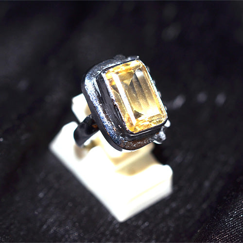 925 Sterling Silver Emerald Cut Citrine Ring