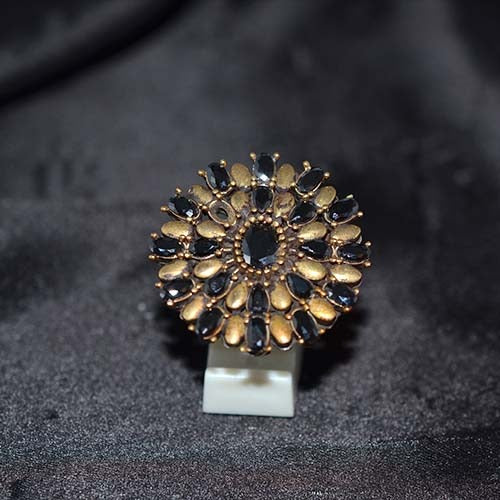 6 Carat Gold Plated Black Onyx Sunburst Ring