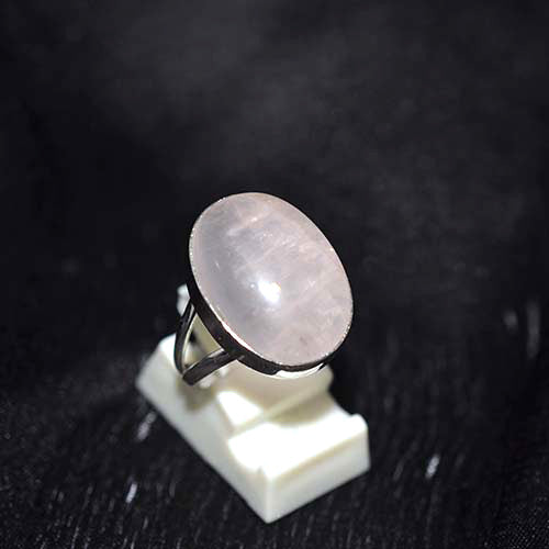 925 Sterling Silver Rose Quartz Oval Bezel Ring