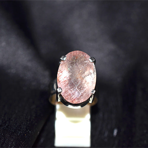 925 Sterling Silver Oval Strawberry Quartz Ring with Prong Setting