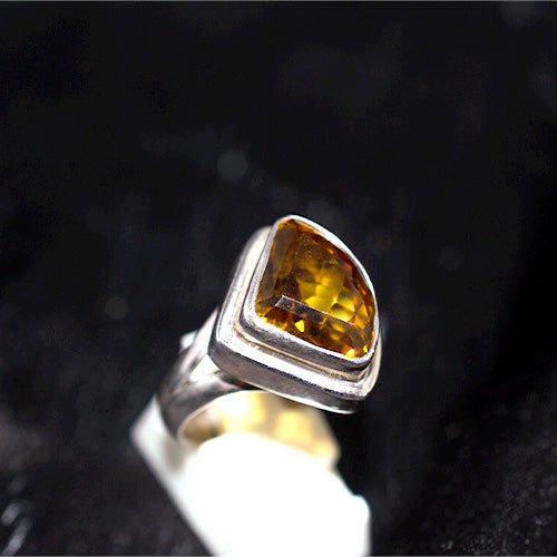 925 Sterling Silver Shield Cut Citrine Bezel Ring
