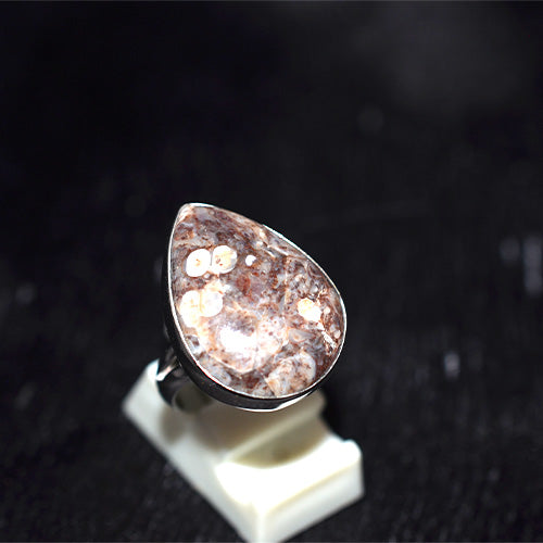 925 Sterling Silver Teardrop Fossil Agate Ring