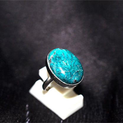 925 Sterling Silver Oval Veined Turquoise Ring