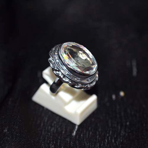 925 Sterling Silver Oval Clear Quartz Ornate Setting Ring